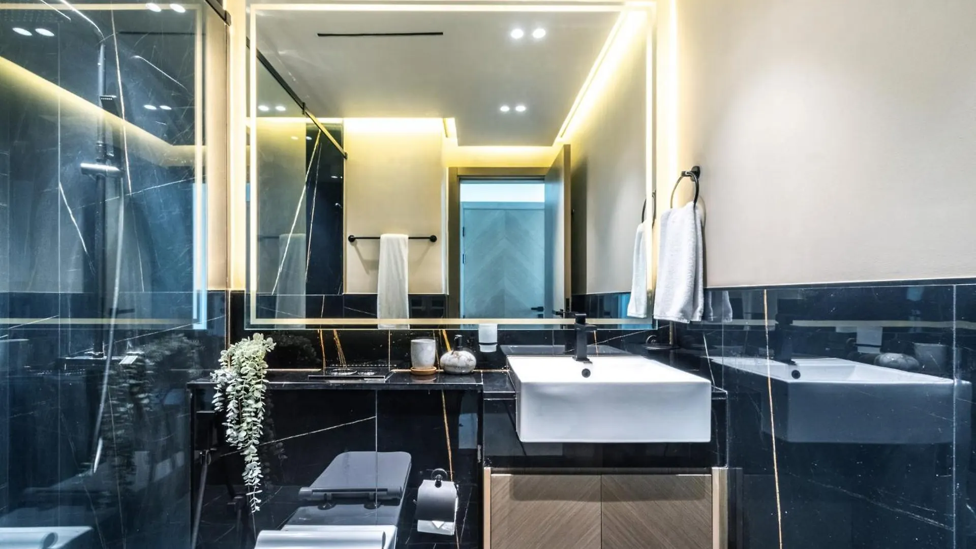 Apartment The Smart Concierge - Binghatti Canal Dubai